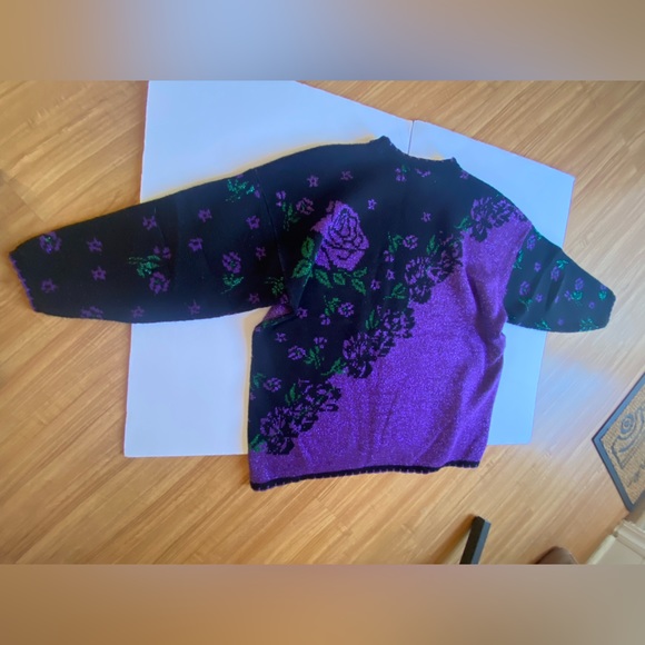 Vintage Nutcracker brand woman’s sweater - Picture 6 of 11